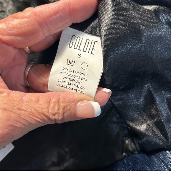 GOLDIE Faux Fur Beautiful Blue Jacket Sz Small - Picture 12 of 13